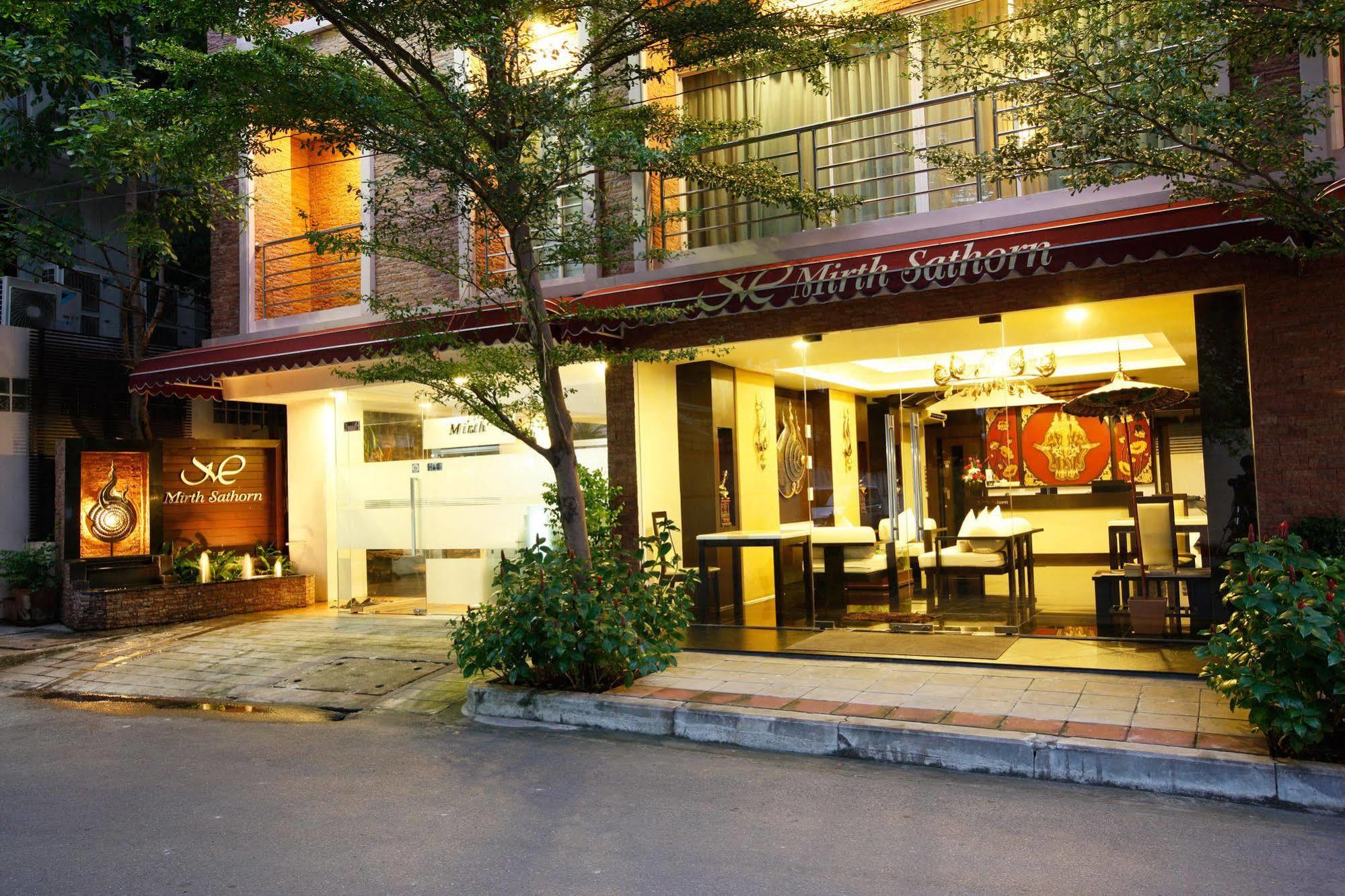 Mirth Sathorn Hotel Bangkok Exterior photo